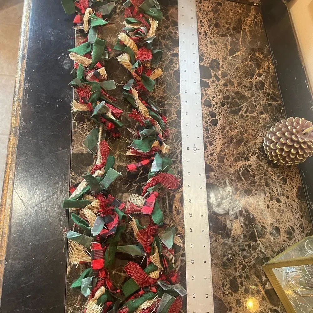 Garland for Decor or Presents!